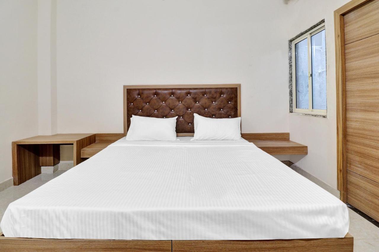 Collection O Pearl Inn Guest House Gwalior Exteriör bild