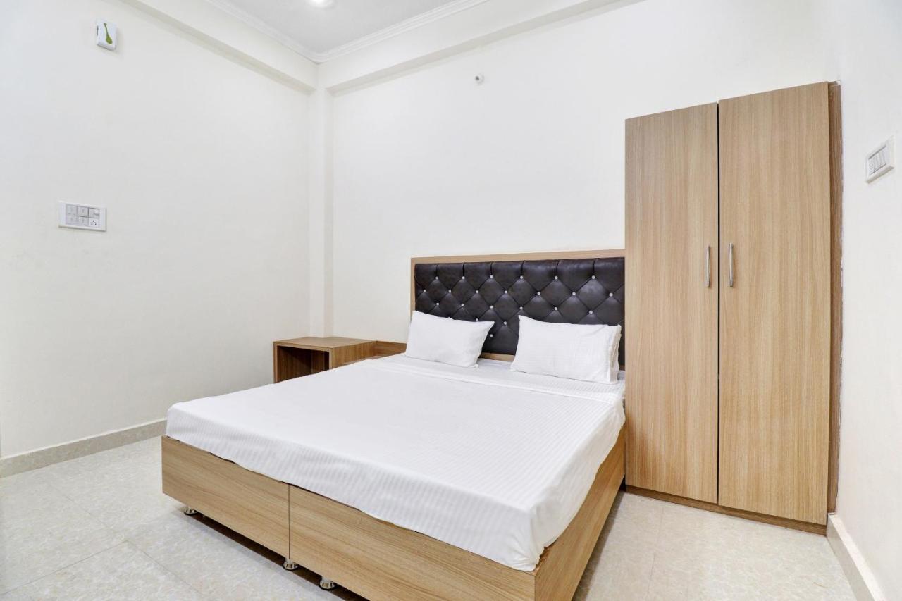 Collection O Pearl Inn Guest House Gwalior Exteriör bild